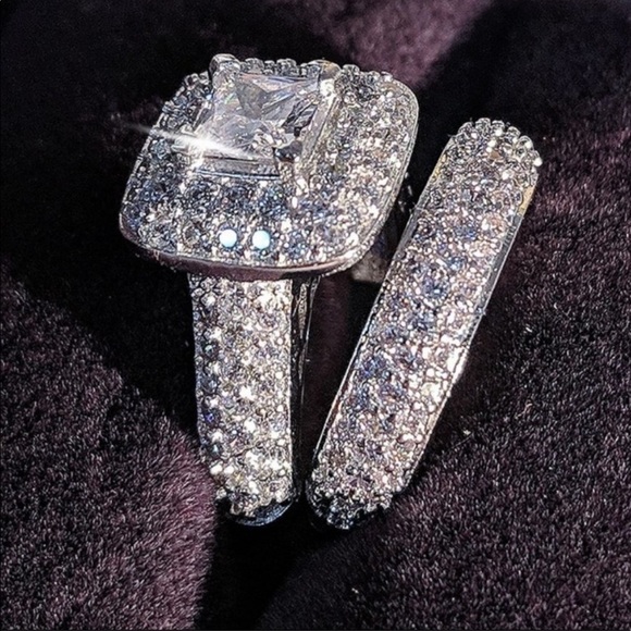 PRINCESS 925 STERLING SILVER DIAMOND HALO RING SET, CUTE RING, SHINY RING. - Picture 2 of 8